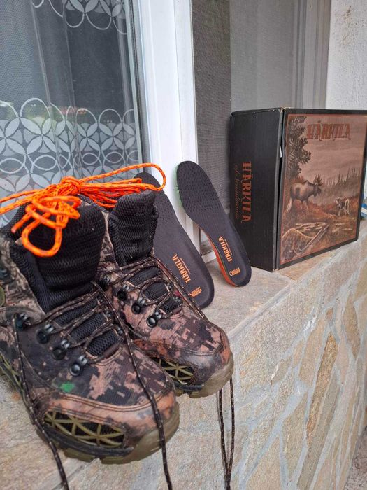 Туристически обувки