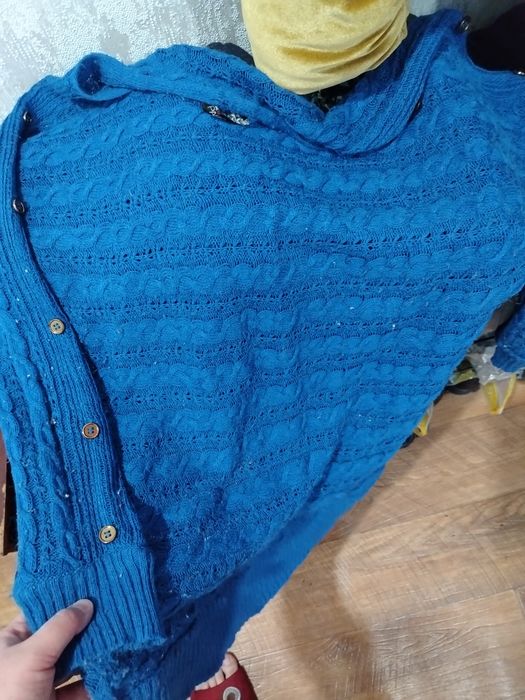 Отдам много вещей за 10ку