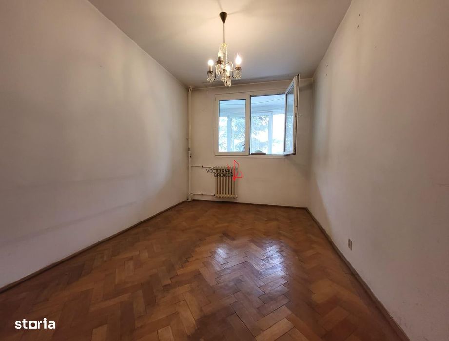 H-4 Camere  Fix Langa Metrou, Scoala Si Parc