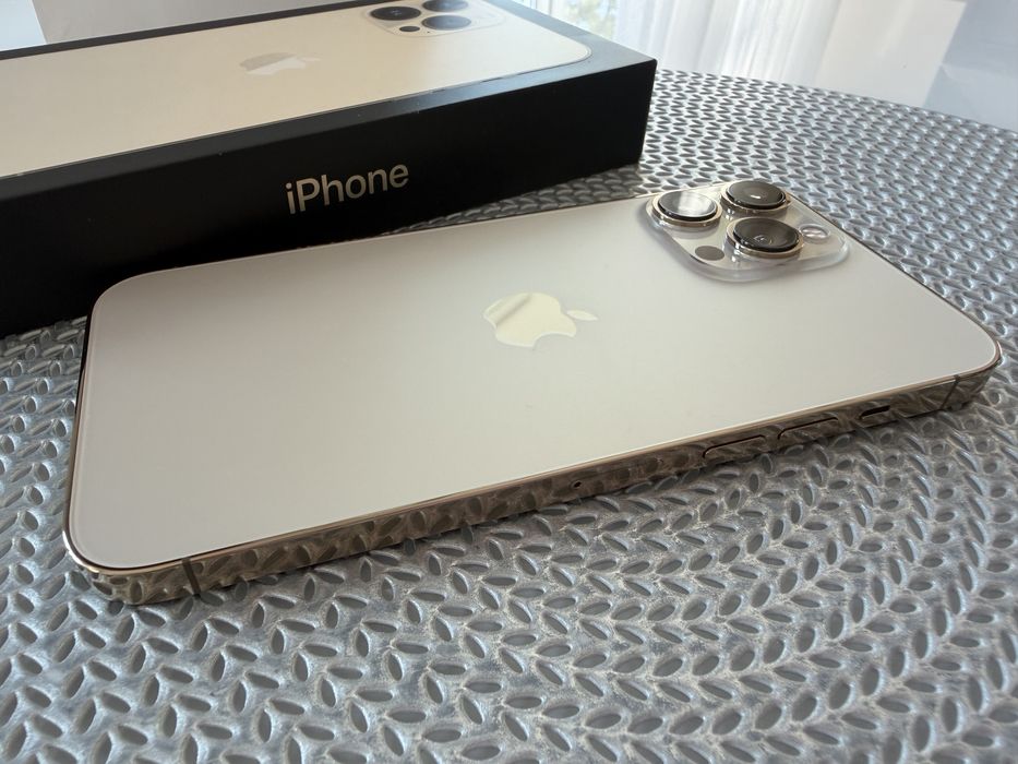 Продам телефон iPhone 13 Pro max