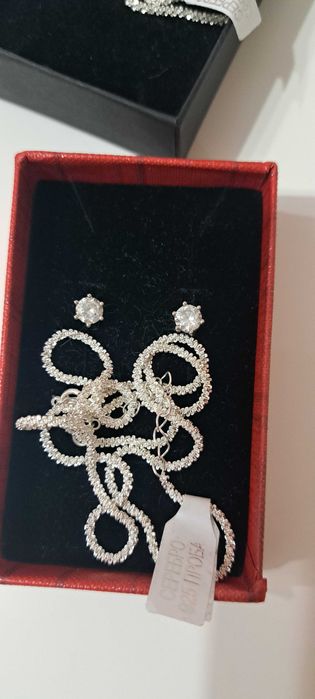 Серьги гвоздики серебро продам