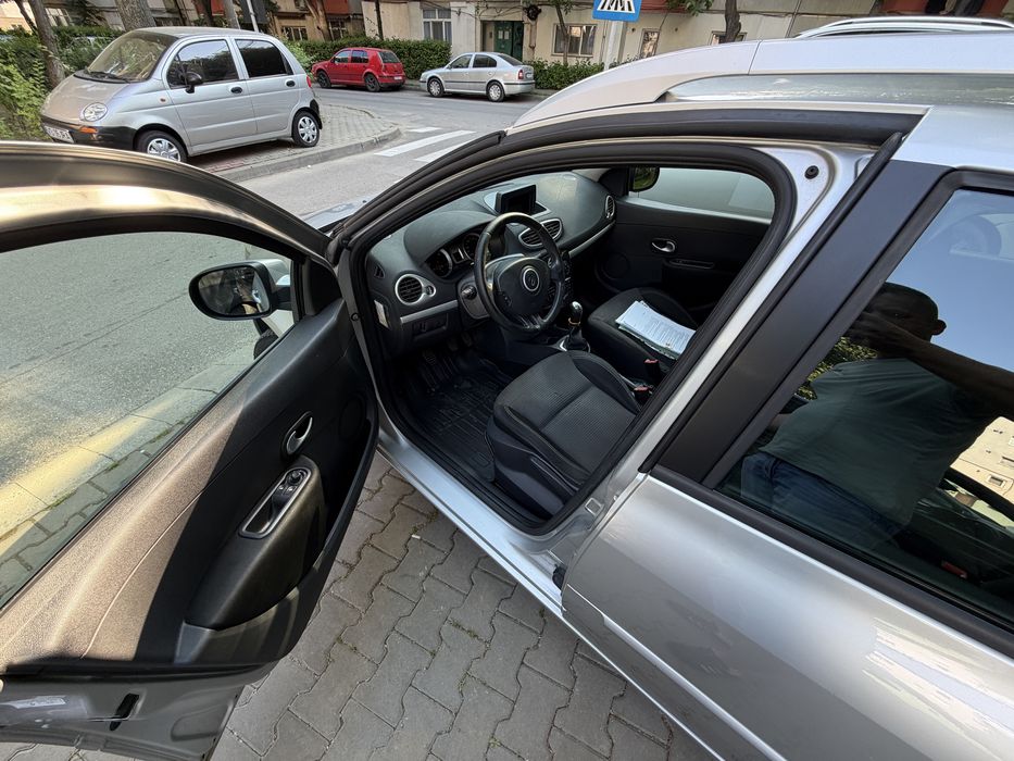 RENAULT Clio 2012 — imagine 5