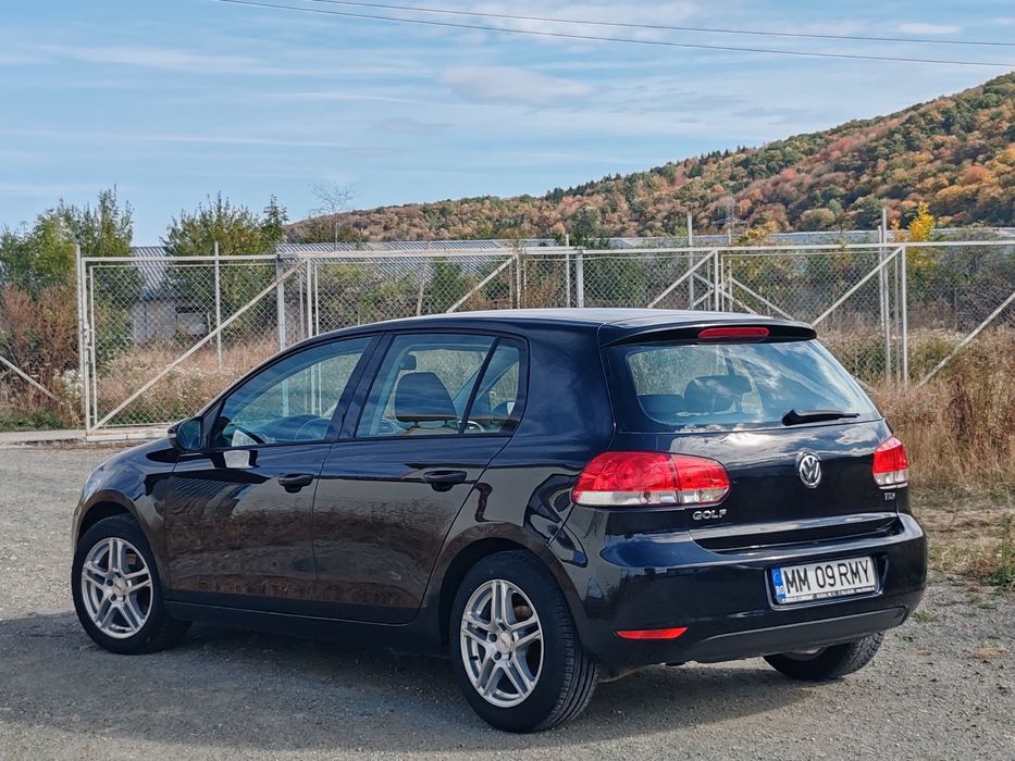 VOLKSWAGEN Golf 2010 — imagine 4