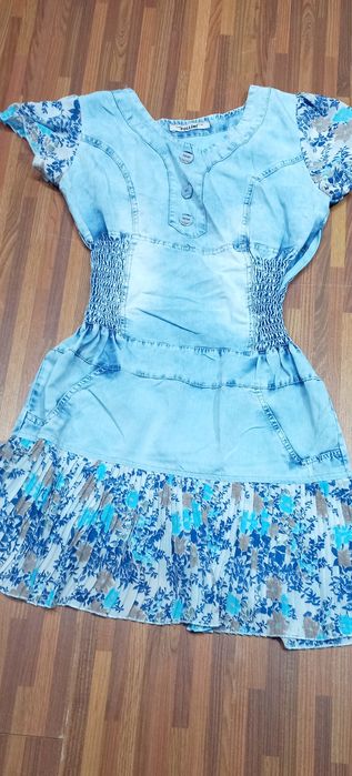 Платье  на девочку