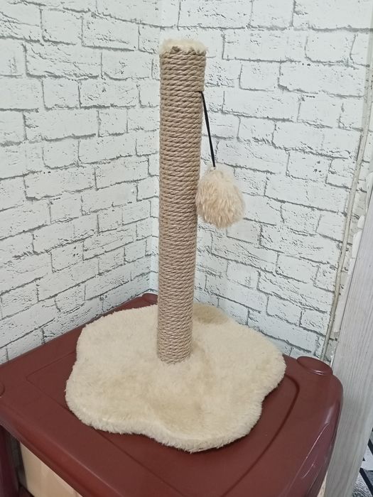 Продам когтеточку в отличном состоянии!!!