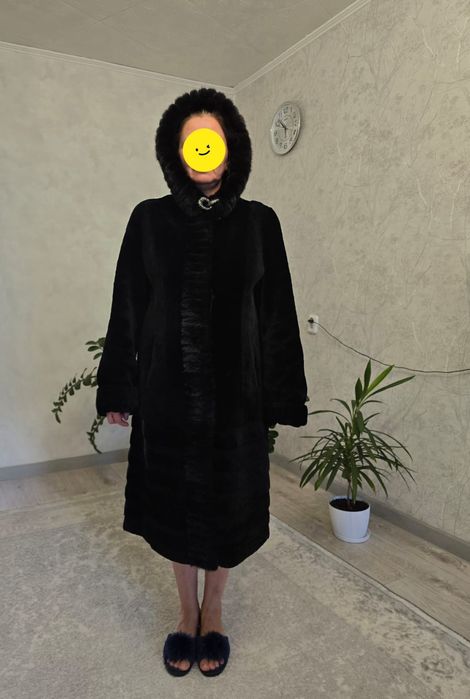 Шуба мутоновая продаю