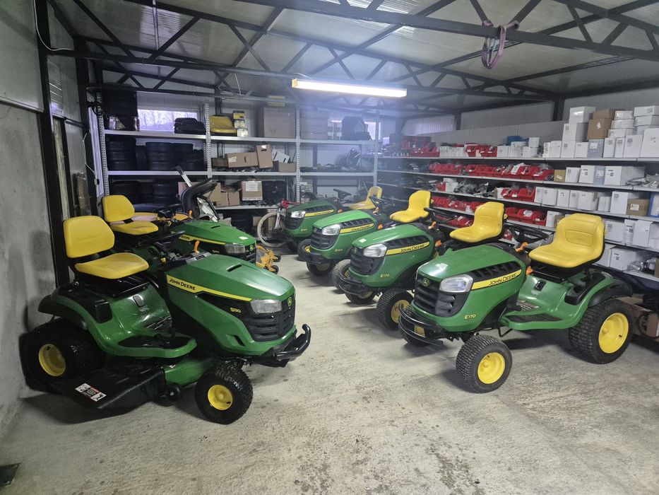 John Deere  22 CP Tractoras de tuns iarba gazon Import USA