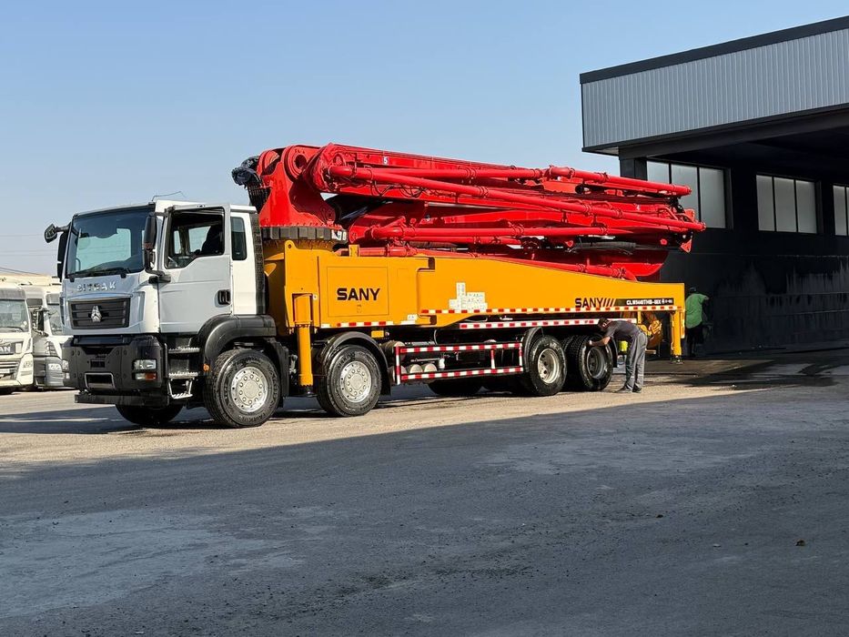 Автобетонанасос 73 метир  .56 метир