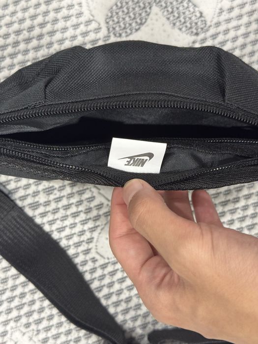 Nike сумка-бананка (cling bag)