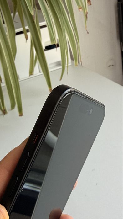 Продаю iPhone 15 128Gb