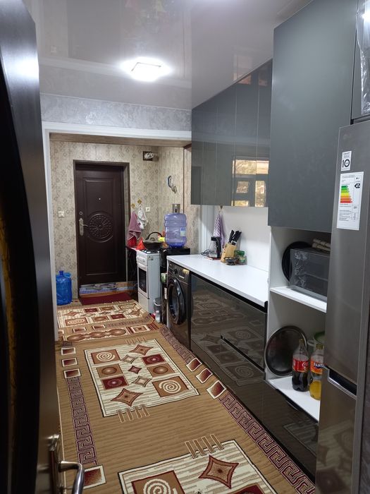 1 этаж 3 х комнатная квартира