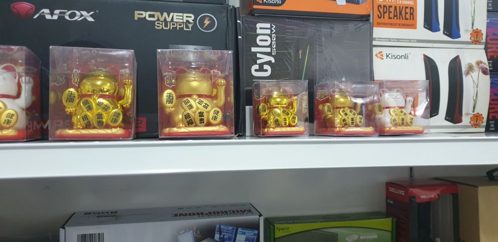 продаю котиков на удачу