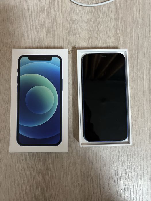 Продам Айфон 12 мини