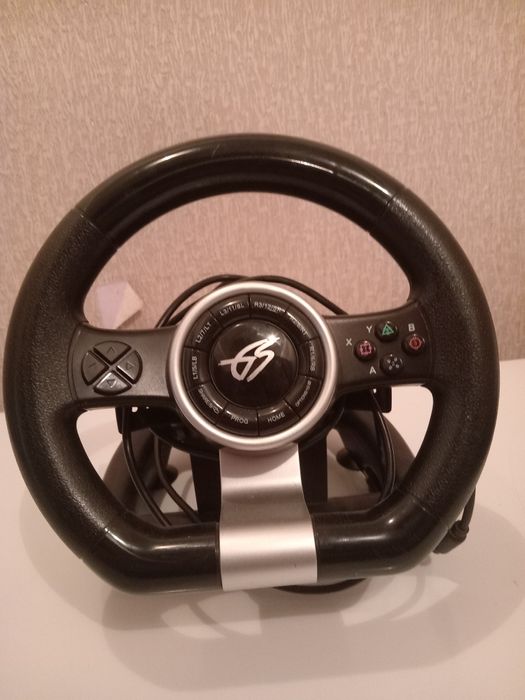 Продам игравой руль