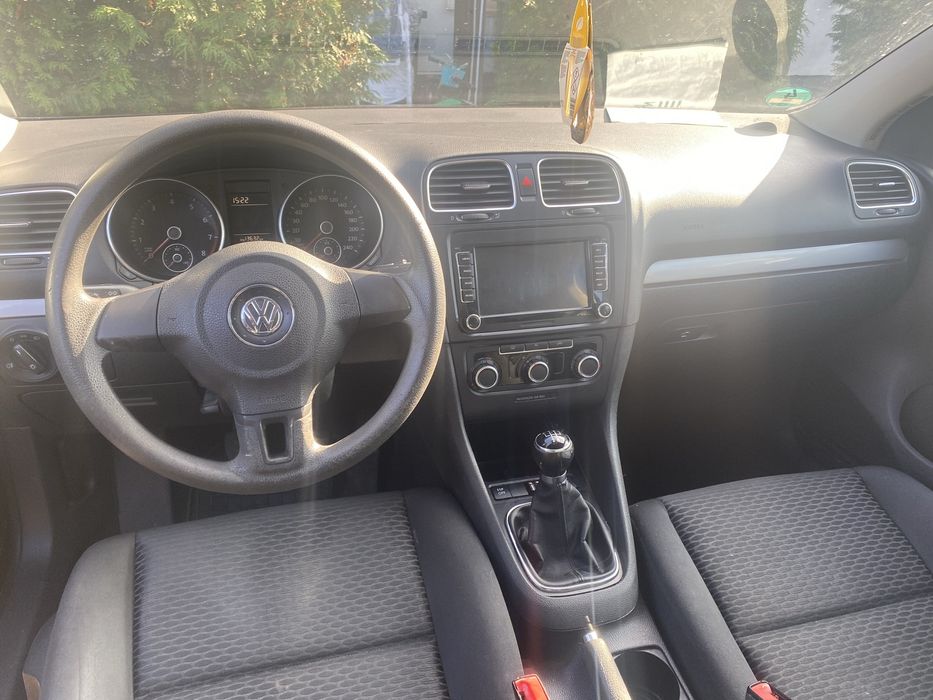 VOLKSWAGEN Golf 2010 — imagine 3