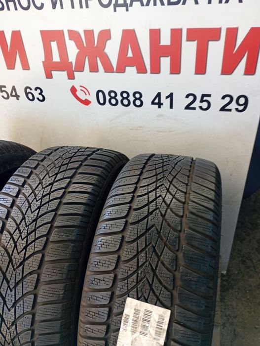 Перфектни 2бр.225/45/17 Dunlop  4D MO dot2719
