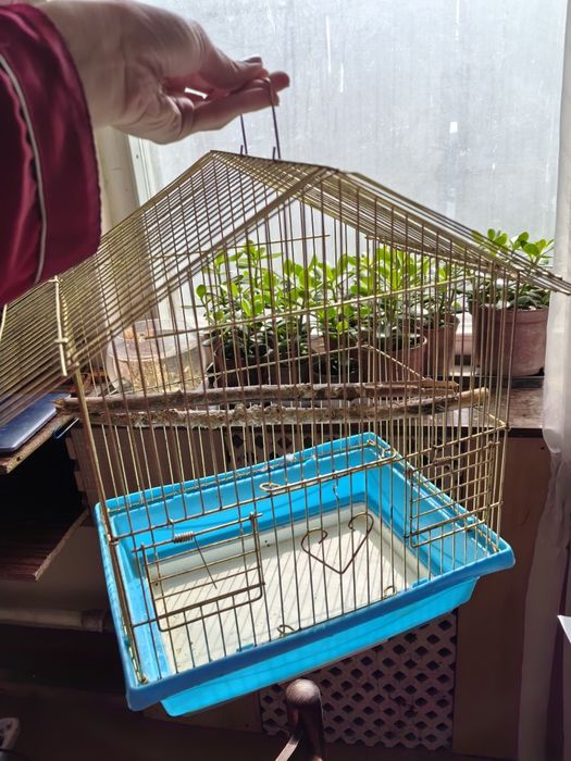 Клетка для птиц продам