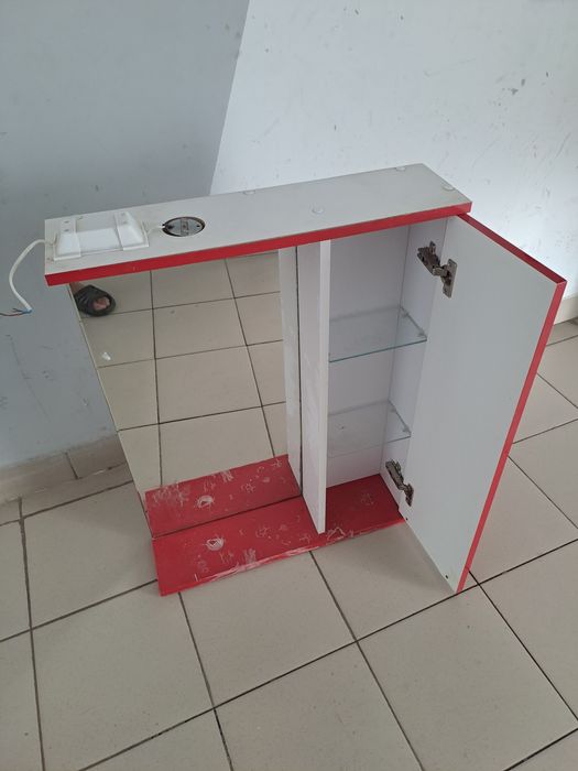 Продам тумбу со шкафчиком