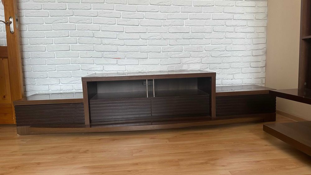 Продам Б\У консоль под телевизор