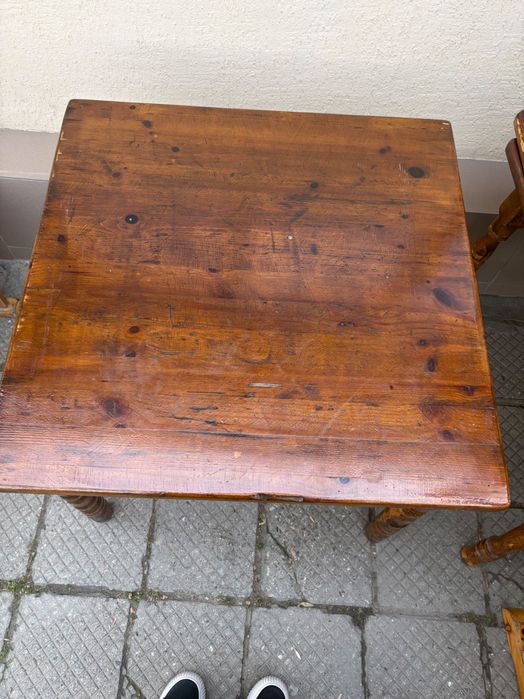 Маса - 20€ стол 6€