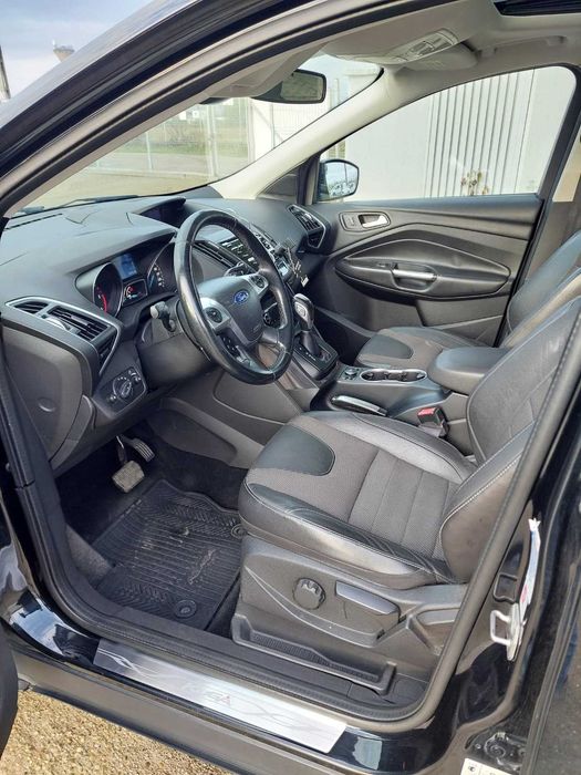 Ford Kuga 2014 4x4 AUTOMAT (Cutie refăcută)  163 CP