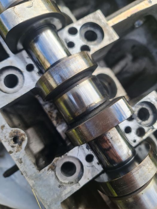 Audi WV Шкода.Глава с вал мотор  2.0TDI 8V