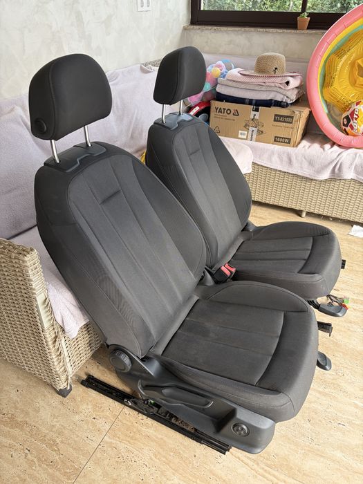 Scaune si bacheta Audi 4 b 9