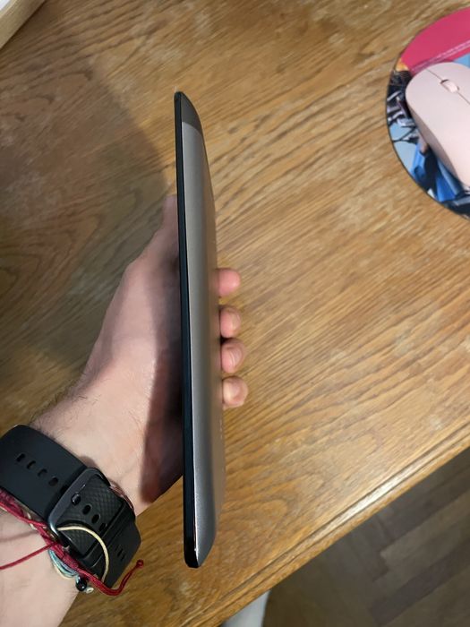 Tableta Asus fonepad