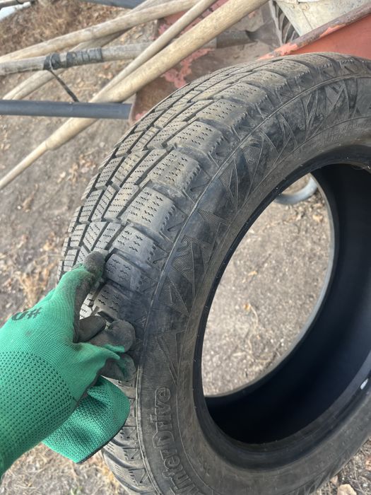 Шины зимние комплект