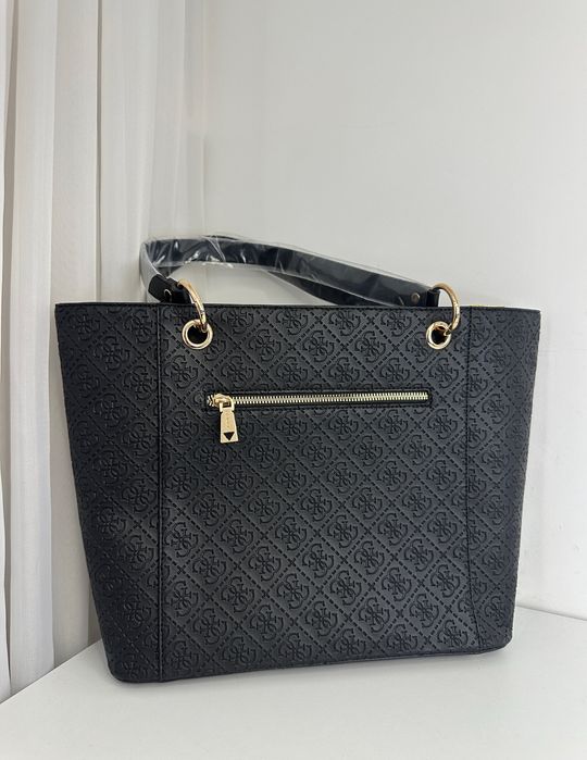 Geantă neagră Guess