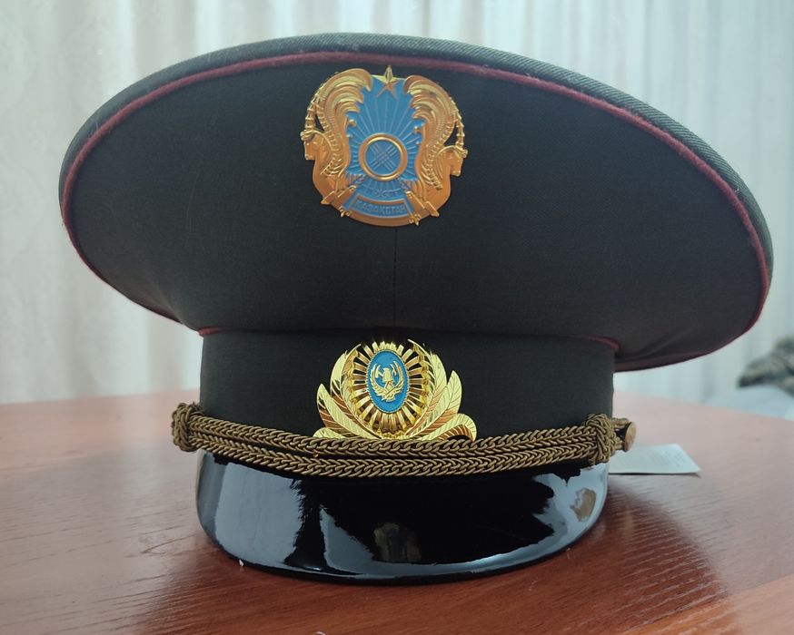 Фуражка новая, 59 размер