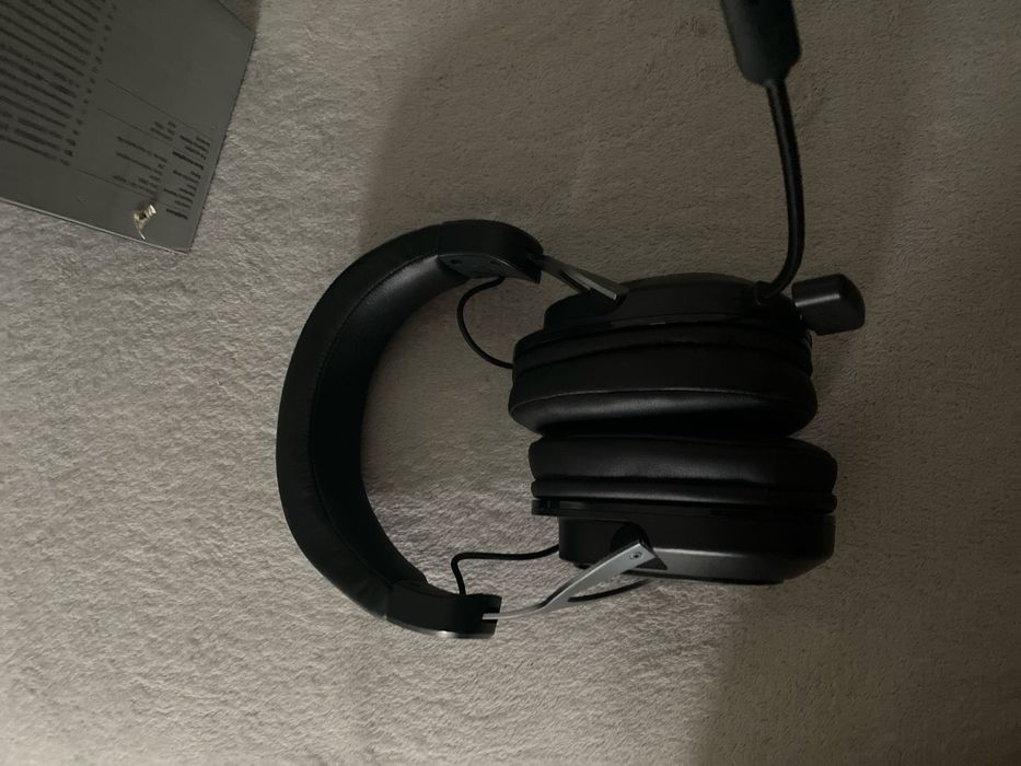 Продам наушник asus