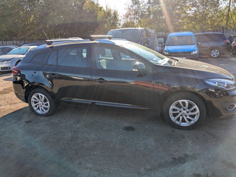 Dezmembrari / Dezmembrez Renault Megane 3 Facelift 1.5 dCi K9K656 cutie viteze manuala cod culoare GNE