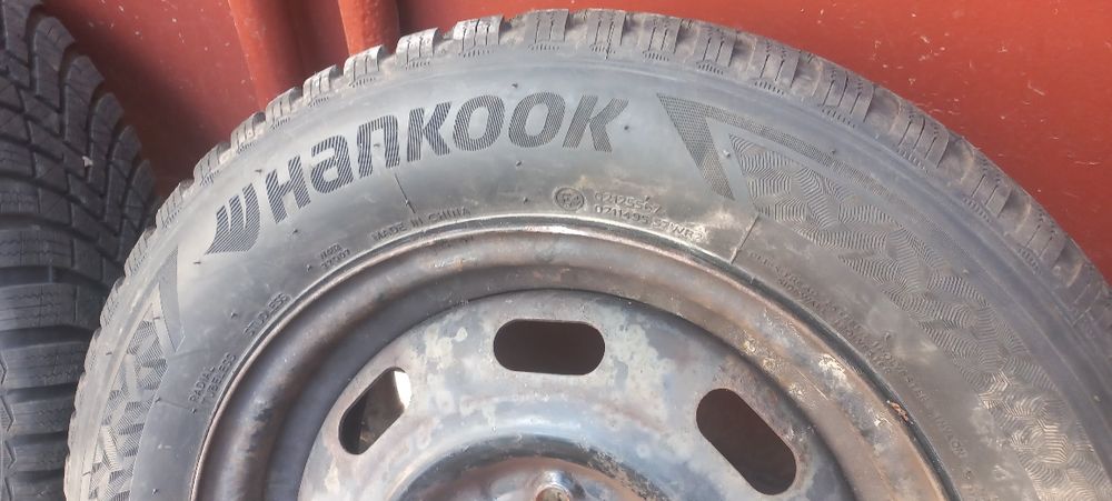 185 65 14 ЧИСТО НОВИ Hankook