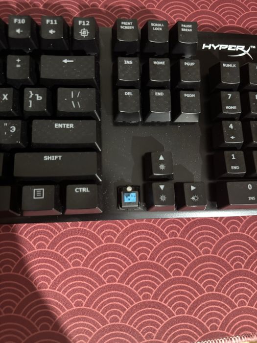 Игровая клавиатура HyperX Allow Fps
