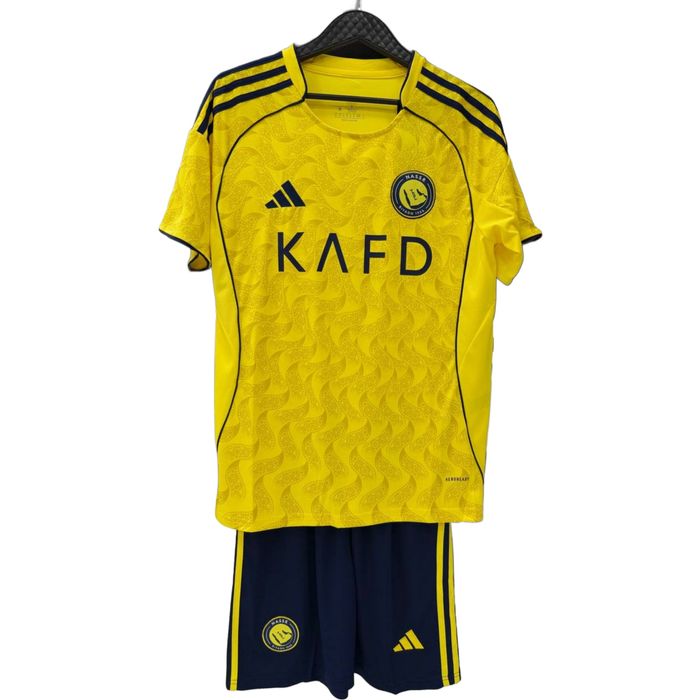 Футбольные формы клубов 25/26