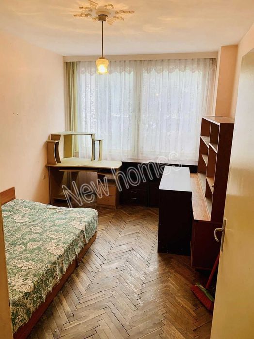 Продава се Тристаен апартамент в Пловдив, Каменица 2 - 88 кв.м за 13408 €/кв.м - Снимка #3