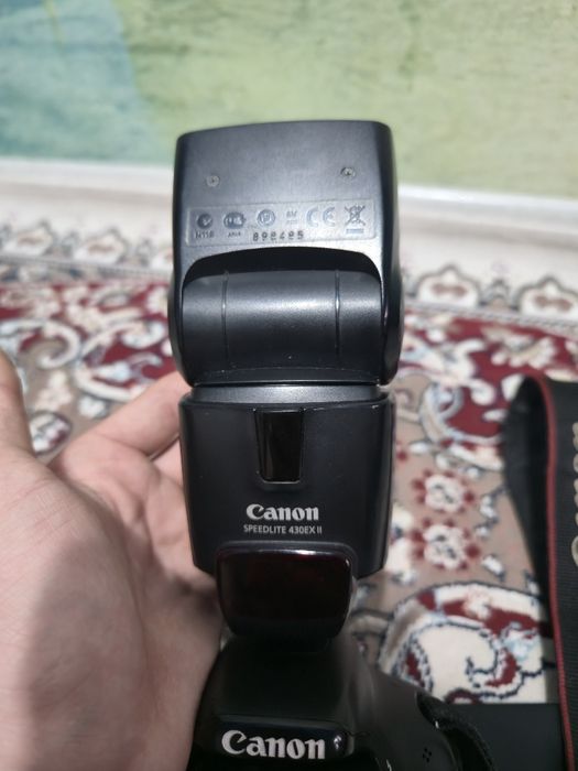 Фотоапарат Canon EOS 600D