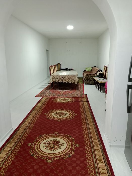 Гулистон шахар янги бозор атрофида 6 сотихли уй сотилади