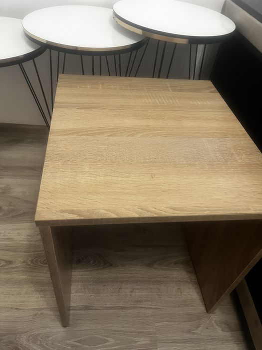 Холни маси 4 броя