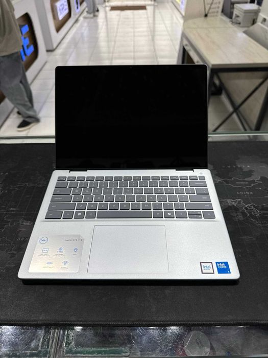 Dell Inspiron 14 Core5-120U/8GB/512GB SSD/15.6 FHD IPS