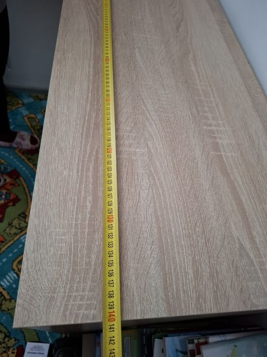 Comoda cu 4 sertare si 2 uși