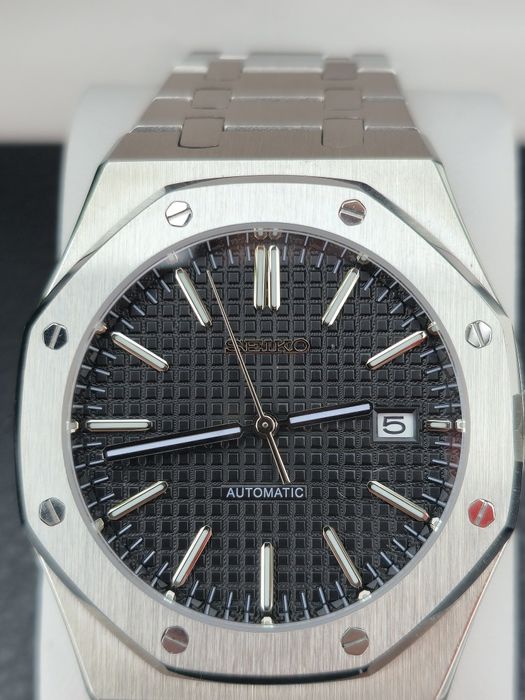 Vând Seiko "Royal Oak" Mod – Black Waffle Dial – Automatic – Nou