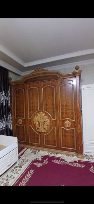 Mebel spalni i stenka shkaf