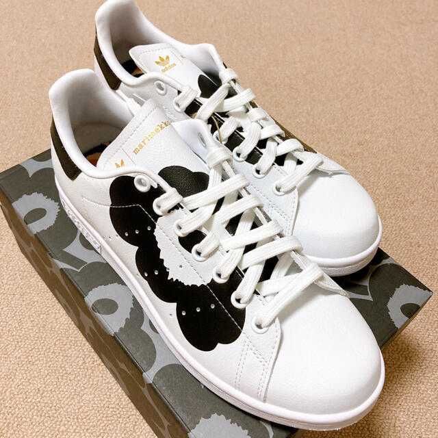 Оригинални дамски кецове  * ADIDAS STAN SMITH MARIMEKKO * EU38