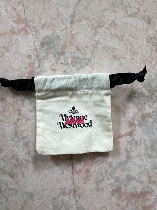 Vivienne Westwood × NANA