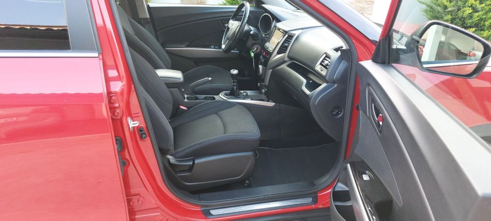 SSANGYONG TIVOLI -1.6 disell‼️2WD (EURO 6B)6+1 viteze/Navi+Klima-An 2017‼️ doar 107000 Km