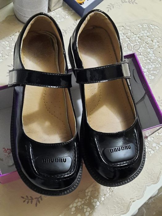 Туфли для девочки