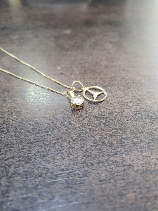 Златен синджир с медалиони 4.5гр. 585/14к