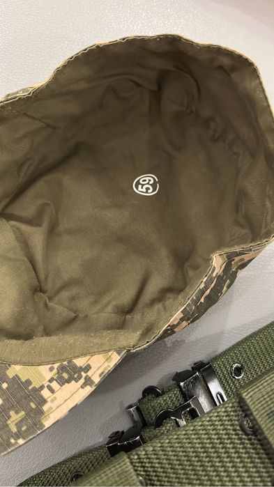 Кепка и ремень